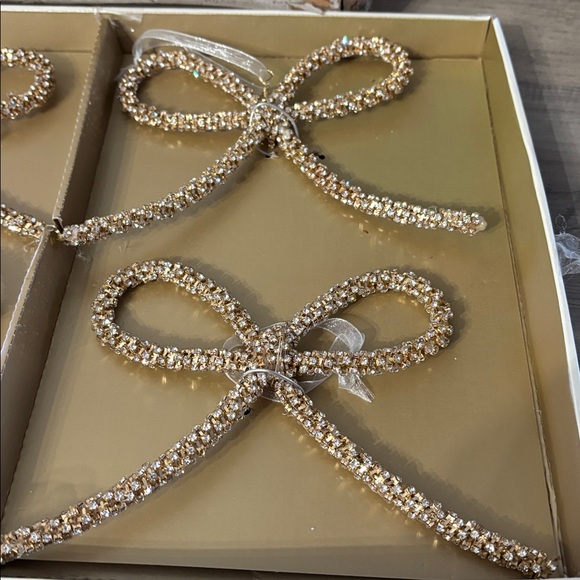 OPEN BOX READ NIB Christian Siriano Gold Rhinestone Bow Christmas Tree Ornaments - Picture 6 of 12